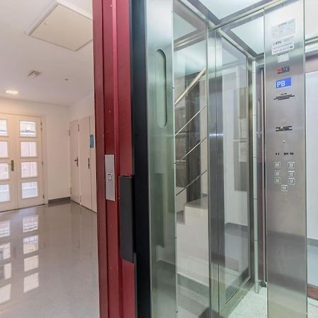Luxury Duplex Plaza Del Pilar Lägenhet Zaragoza Exteriör bild