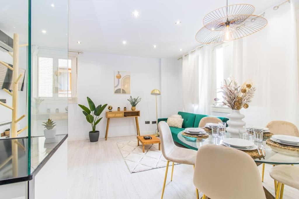 Luxury Duplex Plaza Del Pilar Lägenhet Zaragoza Exteriör bild