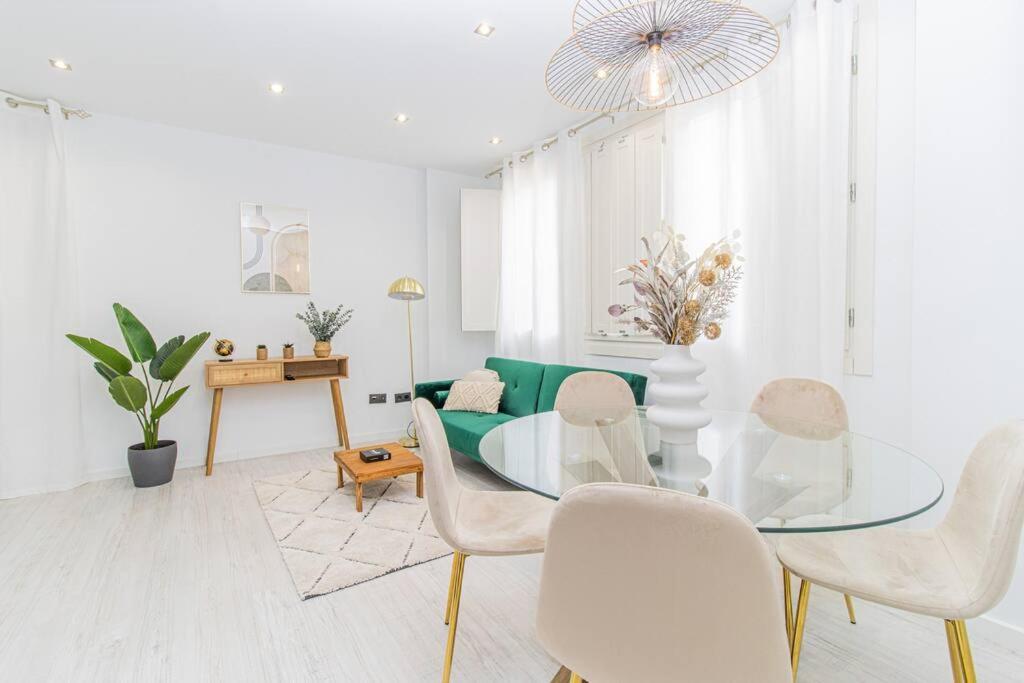 Luxury Duplex Plaza Del Pilar Lägenhet Zaragoza Exteriör bild